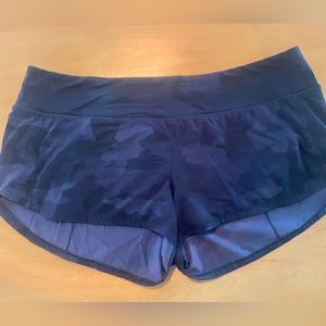 Lululemon camo lined shorts